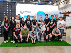 «Наука» открывает двери школьникам и студентам